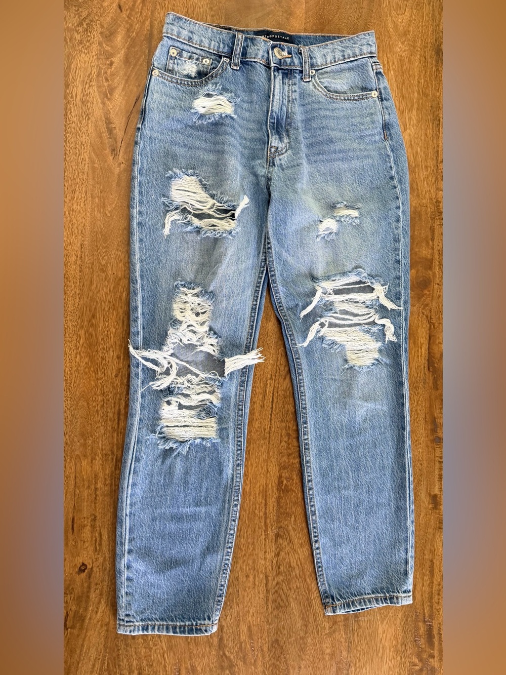 Aeropostale Light Blue Ripped Boyfriend Jeans - Women's